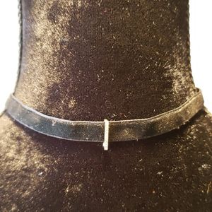 🛍NWT Betsy Johnson Choker